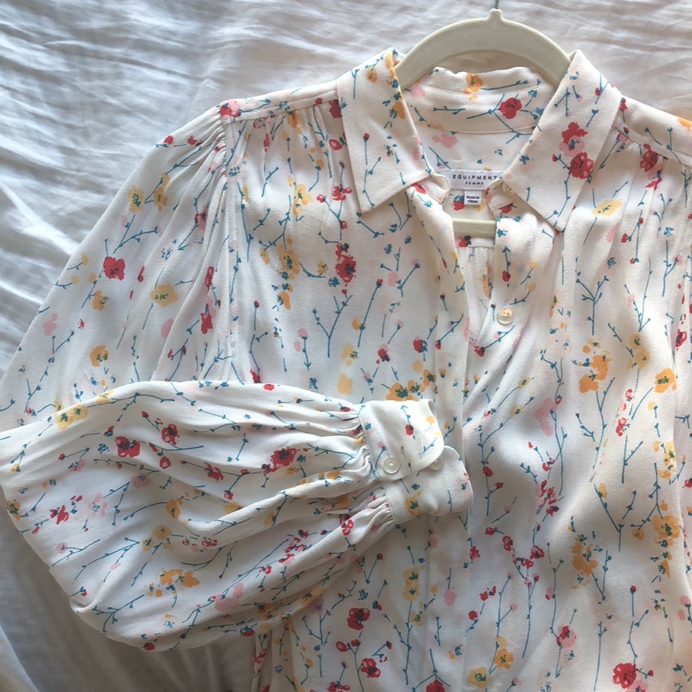 Equipment Floral Blouse with Balloon Sleeve XS